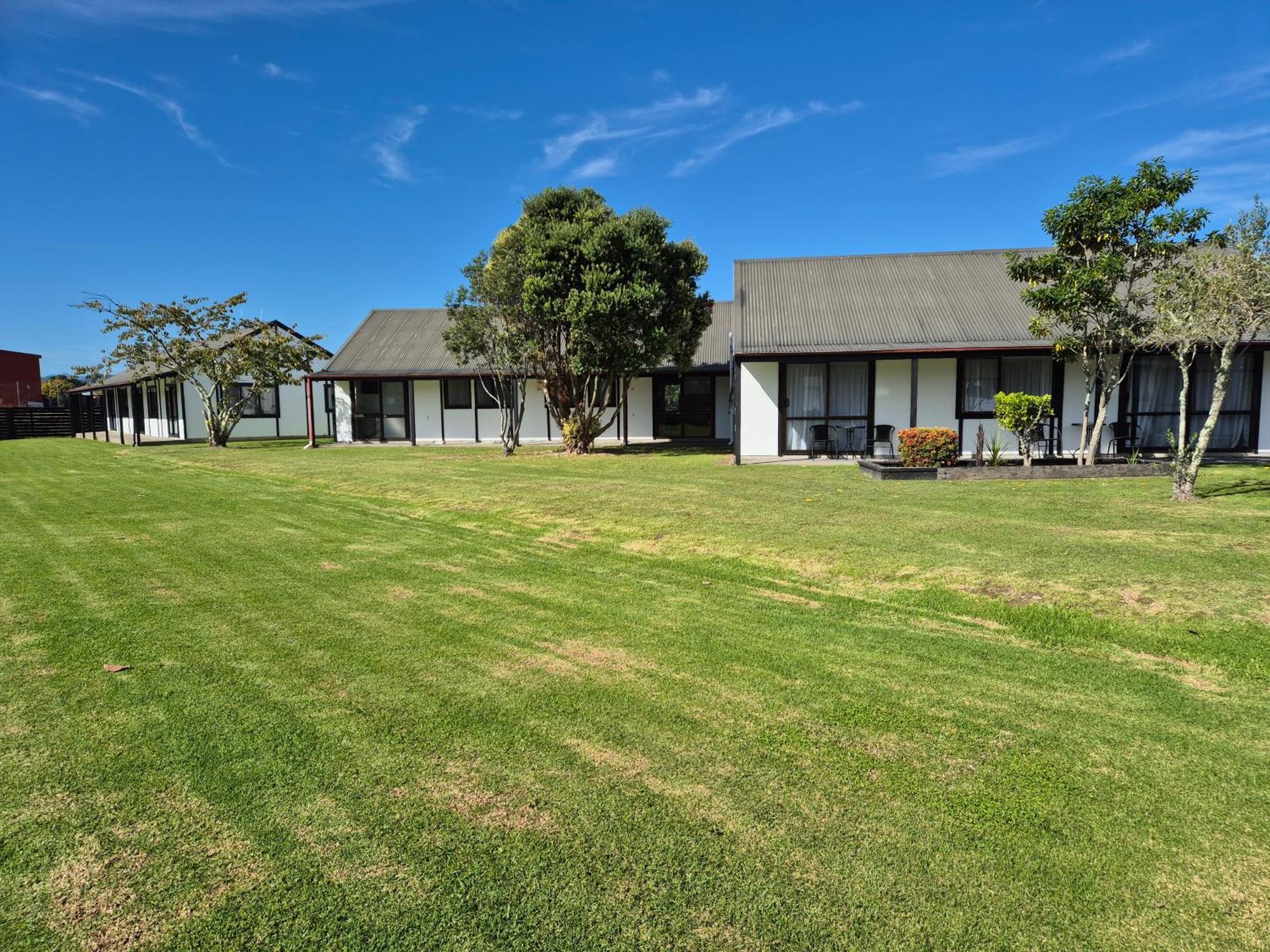 Magnolia Court Motel Opotiki Bagian luar foto