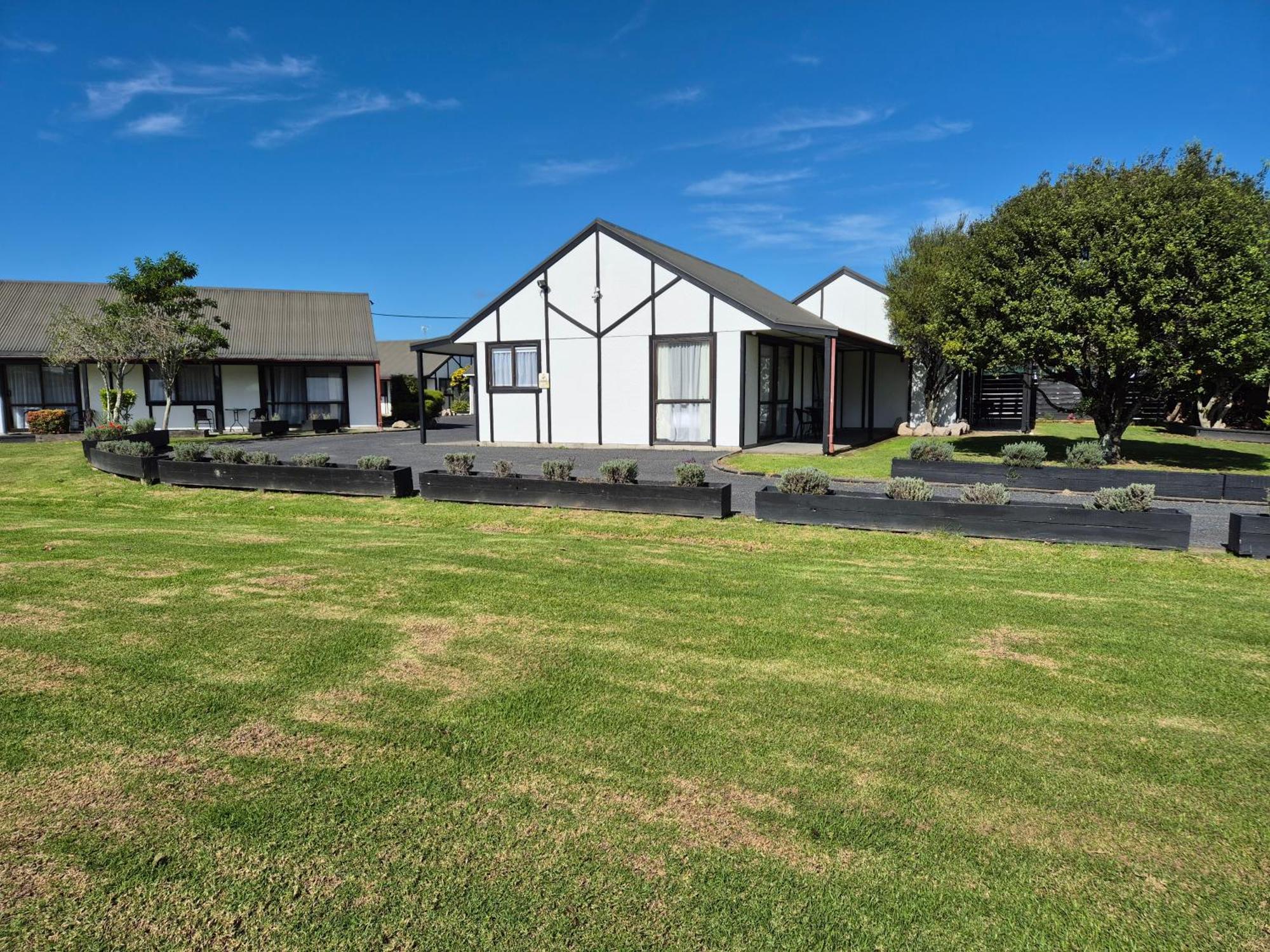 Magnolia Court Motel Opotiki Bagian luar foto
